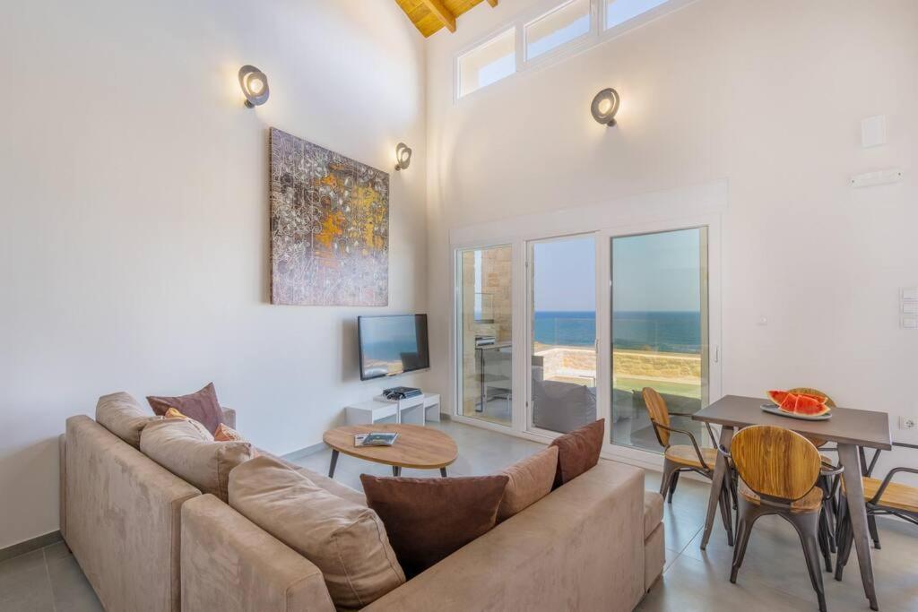 Sofia Suite, A Seafront Hideaway ! Pánormos المظهر الخارجي الصورة